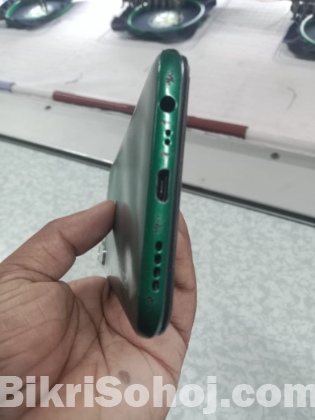 Realmi 5i.Ram/Rom 4/64.